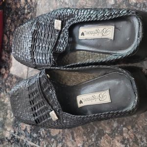 Brighton backless leather mules 8.5M